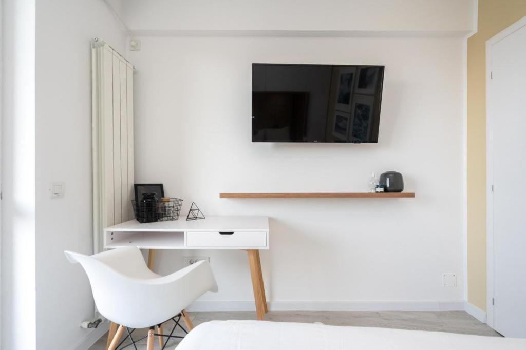 Piata Romana, Two Bedrooms Apartment Bucareste Exterior foto